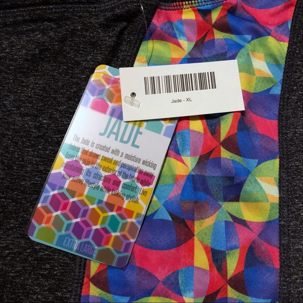 LuLaRoe Jade Athletic Capris XL